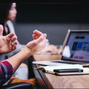 التقنية في التعليم عن بعد